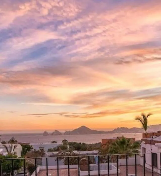 Villa Casa Reyes, 6B Walk 2 Bch-Heated-Pool & Amazing Views à Cabo San Lucas