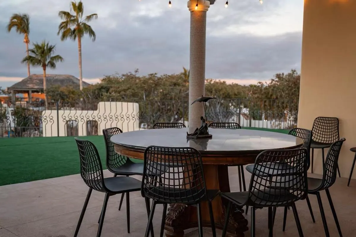 Villa Casa Reyes, 6B Walk 2 Bch-Heated-Pool & Amazing Views à Cabo San Lucas
